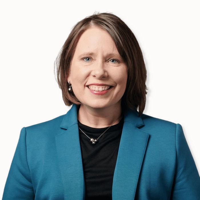 Headshot of Jennifer Pasquale, Executive Coach and Facilitator at Victory Consulting