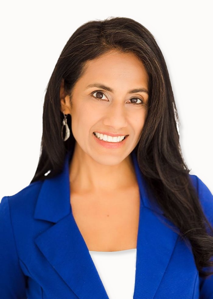 Headshot of Vaishali Jadhav, Executive Facilitator at Victory Consulting